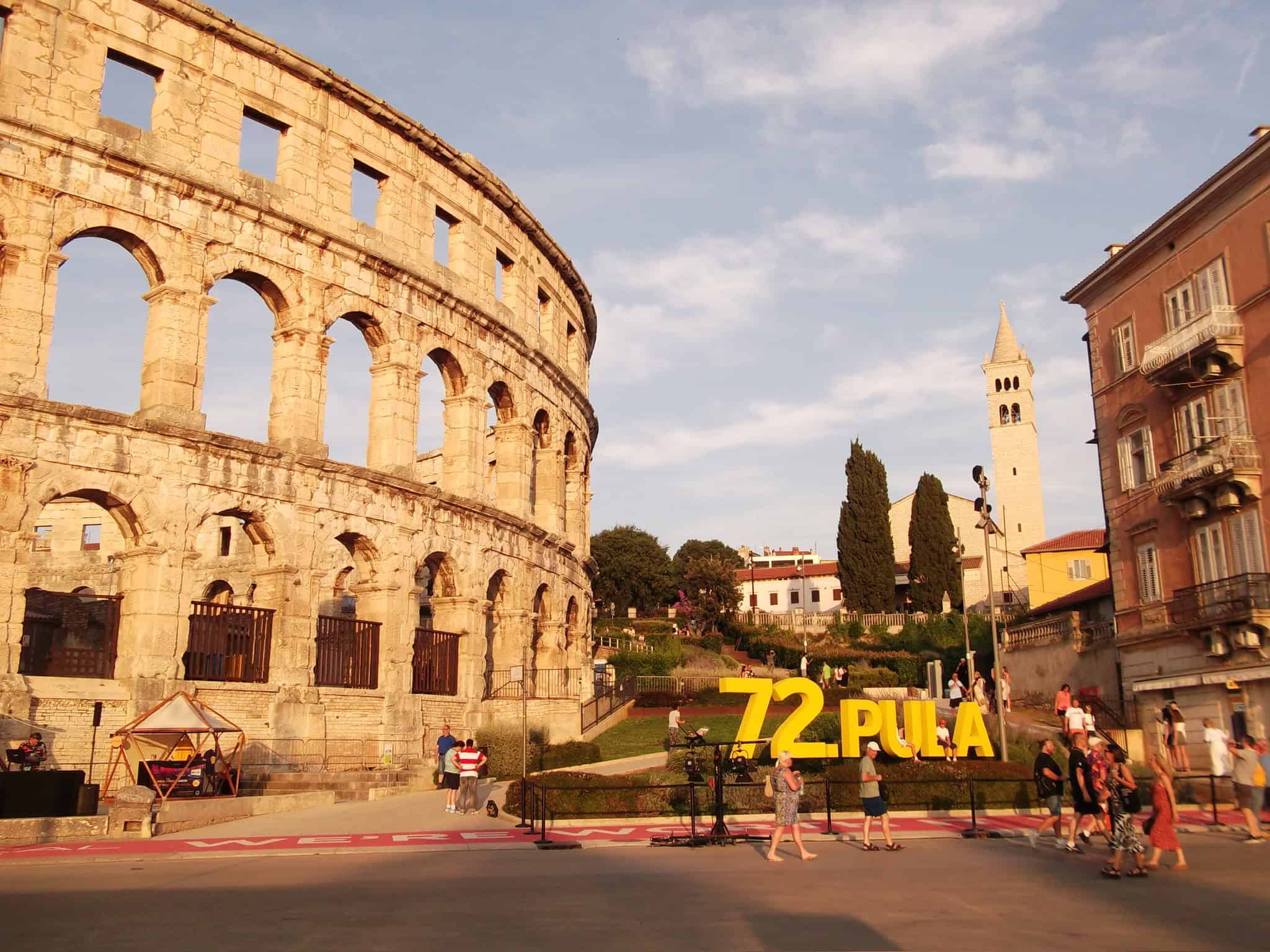Glieder_Grosz_Pula (1)